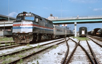 America doesn't do enough with Amtrak.