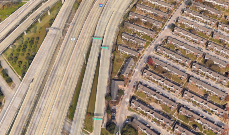 Clayton Homes, a 300-unit public housing complex, will be partly torn down to widen practically every highway in North Houston. Photo: Google Maps