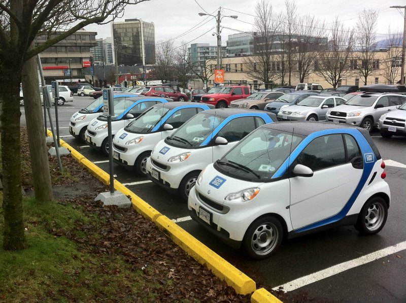 Car2Go is pulling its vehicles out of five North American cities to concentrate on other areas where membership is more robust.