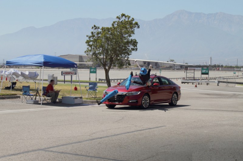 A study by AAA found that car companies' new pedestrian detection systems — which are supposed to automatically slow down cars before they smash into a huming being — don't work very well. Photo: AAA