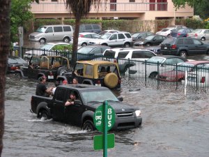 A UN report is urging America to break its SUV habit, or risk the catastrophic effects of global warming.