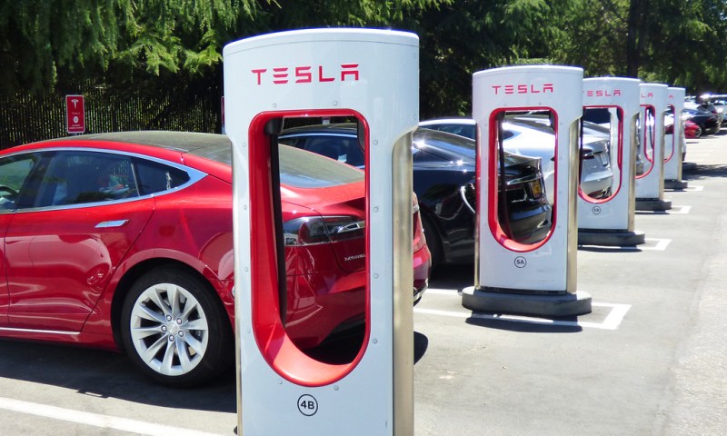 Congress nixed an electric vehicle tax credit at the president's request, which will make Teslas more expensive next year. Image: Wolfram Burner