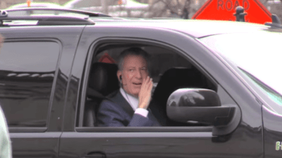Like a lot of U.S. politicians, NYC Mayor Bill de Blasio isn't exactly known for getting around on public transportation. Image: Streetsblog NYC.