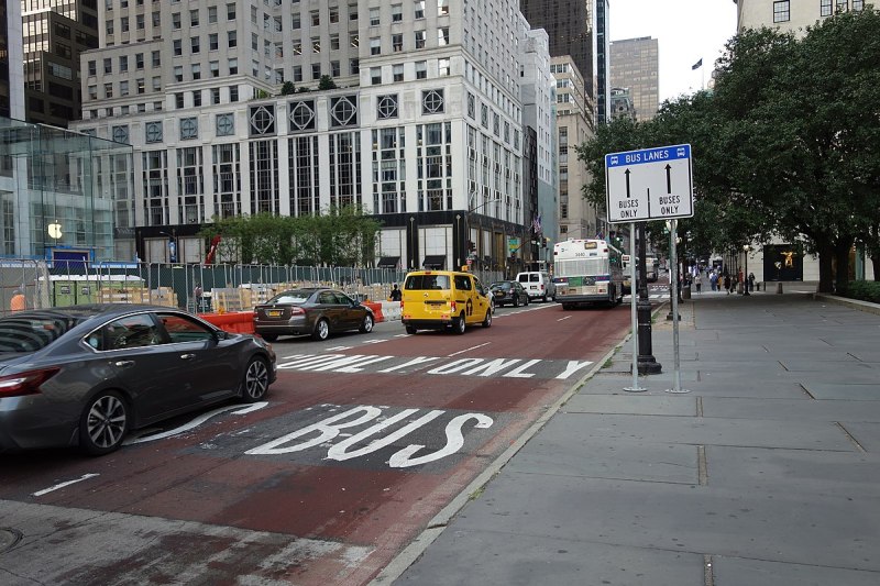A New York City bus lane, via Creative Commons