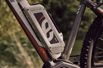 E-bike batteries are often a lot more subtle than this – and if a new bill passes, electric cycles of all kinds could be ubiquitous on U.S. roads soon. Image: Pixabay via Creative Commons