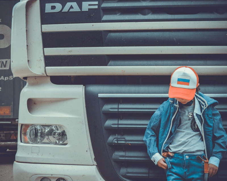 The Senate doesn't want to put truckers who are *quite* this young on the road...but it's not far off. Image: Victoria Borodinova, CC