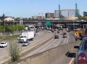 I-5 northbound through the Rose Quarter. 
Photo: Jonathan Maus/BikePortland