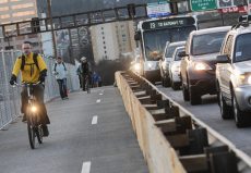 A morning commute over the Burnside Bridge in 2018. (Photo: Jonathan Maus/BikePortland)