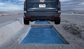 A lithium brine evaporation pool in Purmamarca, Jujuy Province, Argentina Photo: Alejo15084 (Streetsblog illustration)