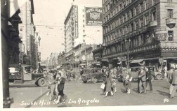 A street in 1920s Los Angeles. Credit: Metro Library and Archive