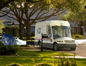 Images of the Postal Service's "next generation" trucks often Photoshop out that pernicious tailpipe — so we're putting it back. Photo: Oshkosh Defense with help from the Streetsblog Graphic Desk